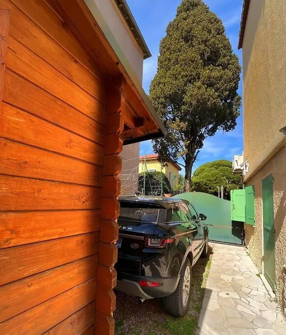 Casa de Férias Provencal House, Sea Side, Private Parking Vila Nice
